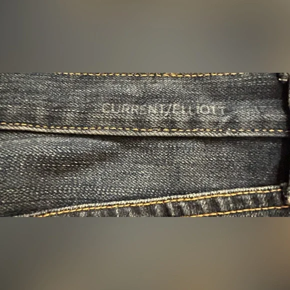 Current Elliott The Boyfriend Loved Jeans Size 29 Made in the USA - Picture 2 of 11